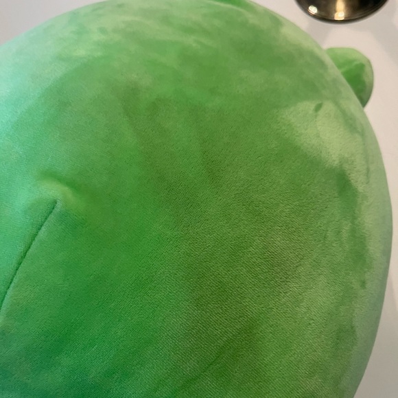 13 Inch Red Eye Wendy the frog squishmallow - Picture 3 of 7